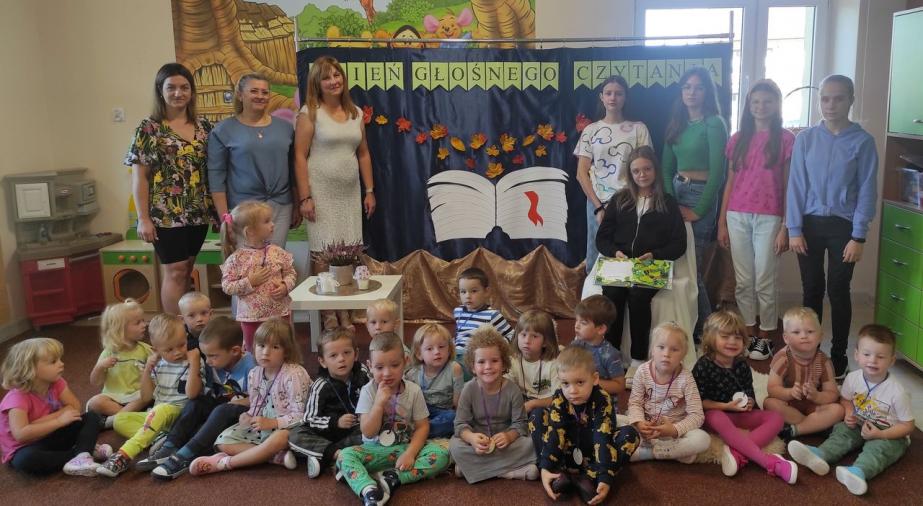 Dzień Głośnego Czytania w przedszkolu w Dębowicy